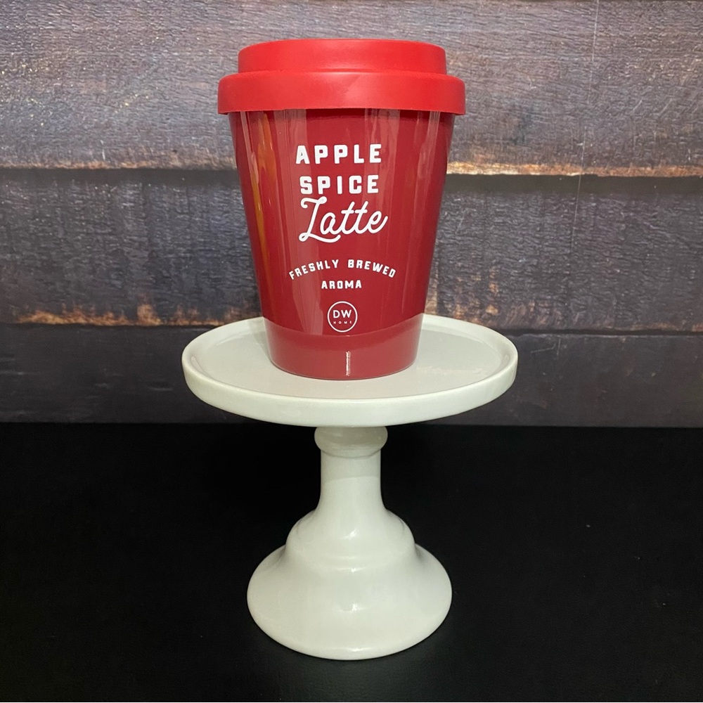 DW Home Apple Spice Latte Scented Candle